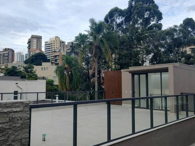 #4 - Casa para Venda em São Paulo - SP - 2