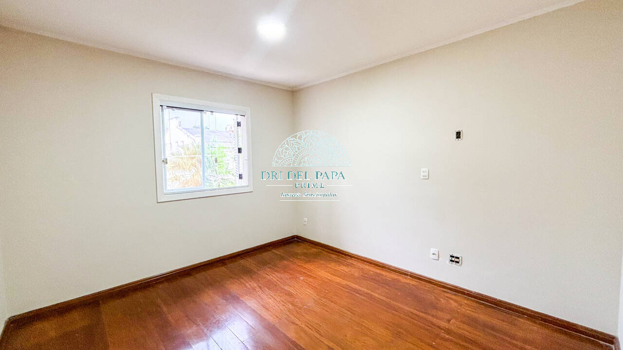Casa, 3 quartos, 230 m² - Foto 13