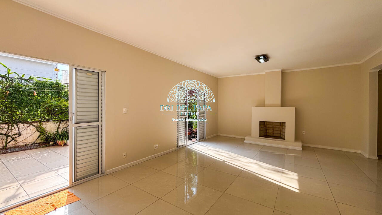 Casa, 3 quartos, 230 m² - Foto 1